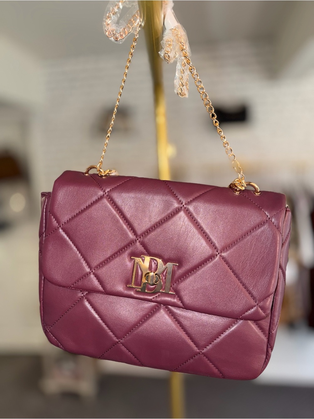 NWT Badgley Mischka Big Chain Crossbody Bag with Big Diamond Quilting. Plumb